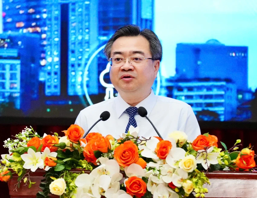 Nhiều lãnh đạo, nguyên lãnh đạo dự hội thảo về thành tựu 50 năm của TP.HCM -thanh-tuu-50-nam-cua-tp.hcm-8.jpg