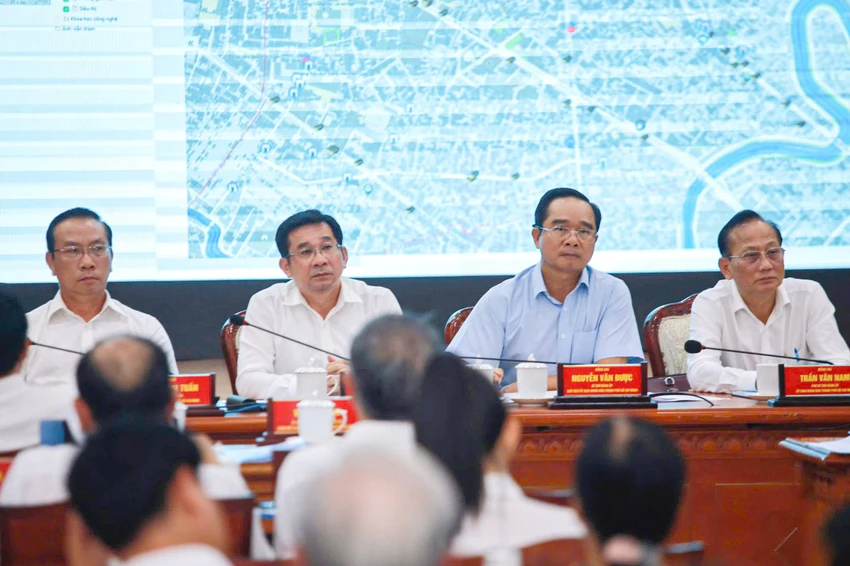 chinh-sach-ho-tro-can-bo-doi-du-4.jpg