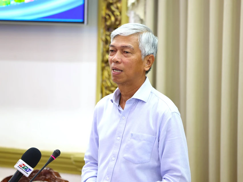 pho-chu-tich-vo-van-hoan-2.JPG