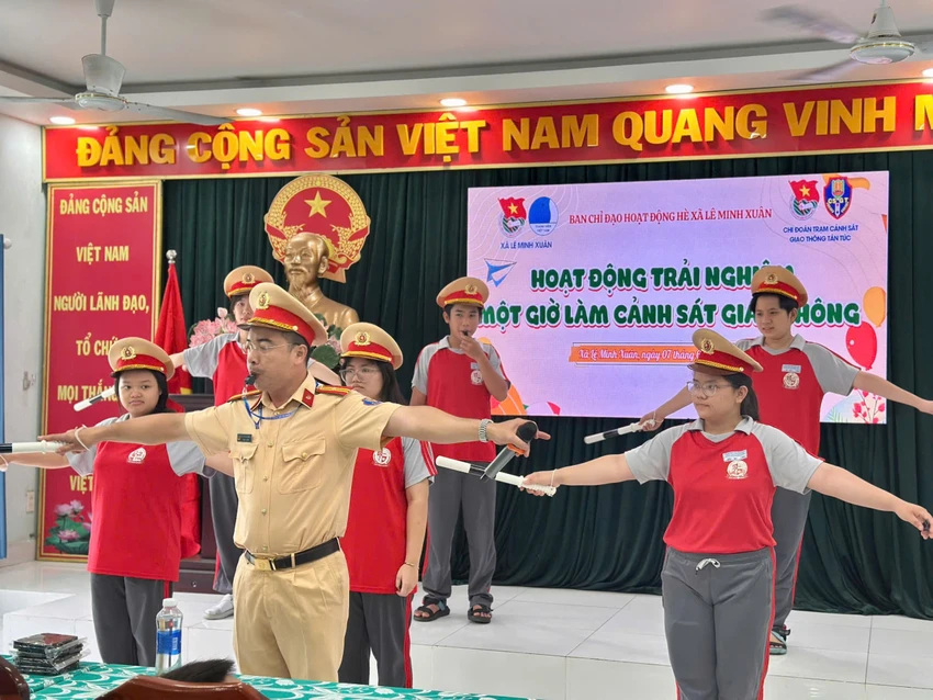 mot-gio-lam-csgt.jpg