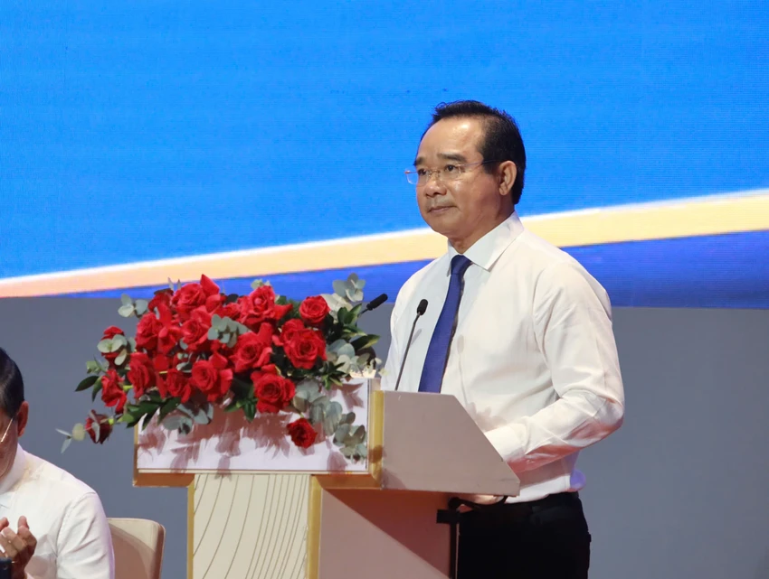 bo-sung-1-pho-chu-tich-phuong-xa-1.jpg