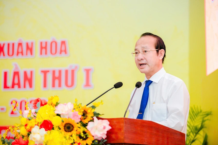 phuong-xuan-hoa-5.jpg