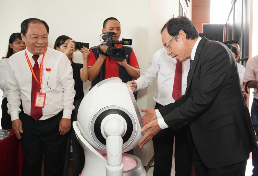 dang-bo-ubnd-tp.hcm-49.jpg