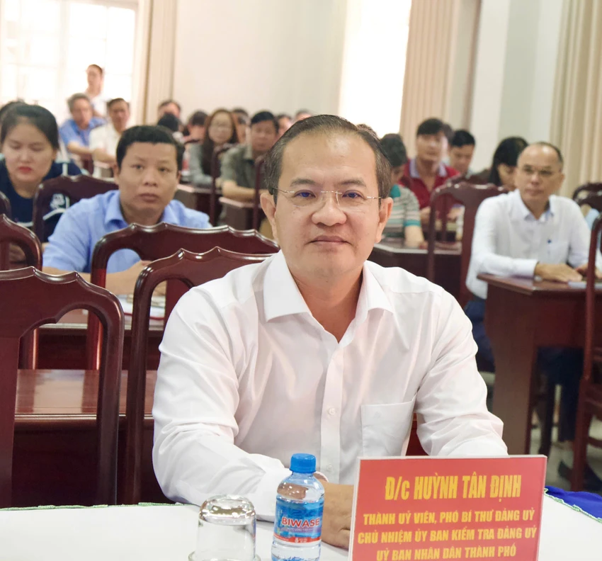 boi-duong-cap-uy-8.jpg