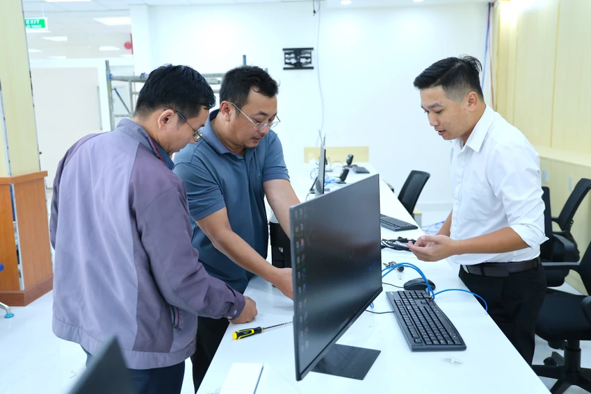 trung-tam-phuc-vu-hanh-chinh-cong-tp.hcm-24.JPG