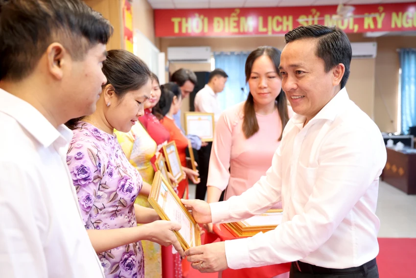 phuong-binh-tan-4.JPG