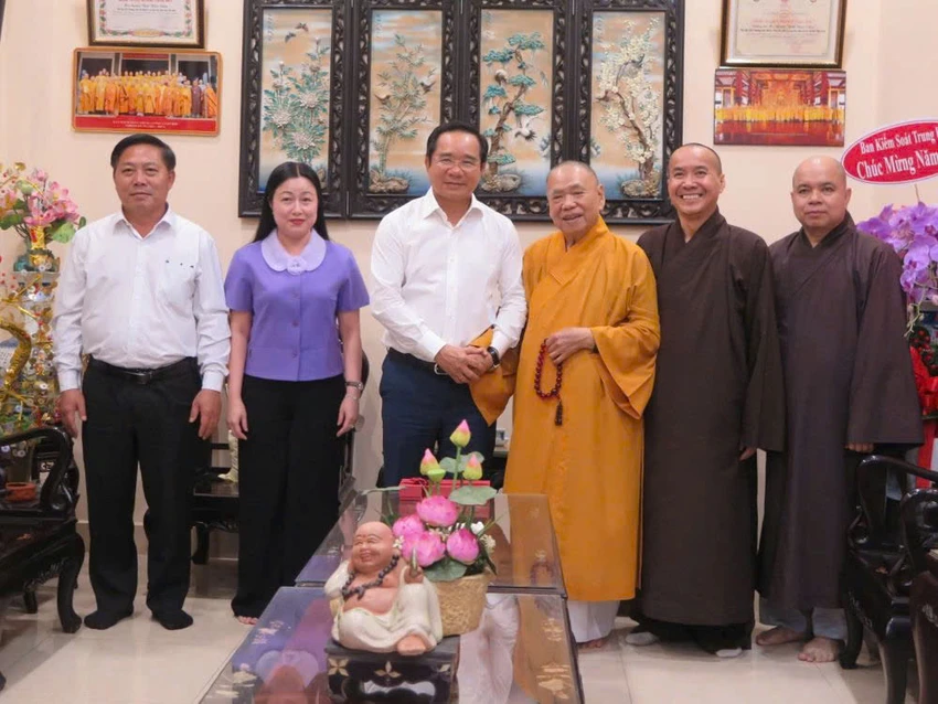 chu-tich-tp.hcm-nguyen-van-duoc-1.jpg