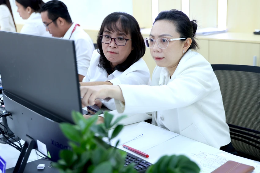 boi-duong-can-bo.JPG