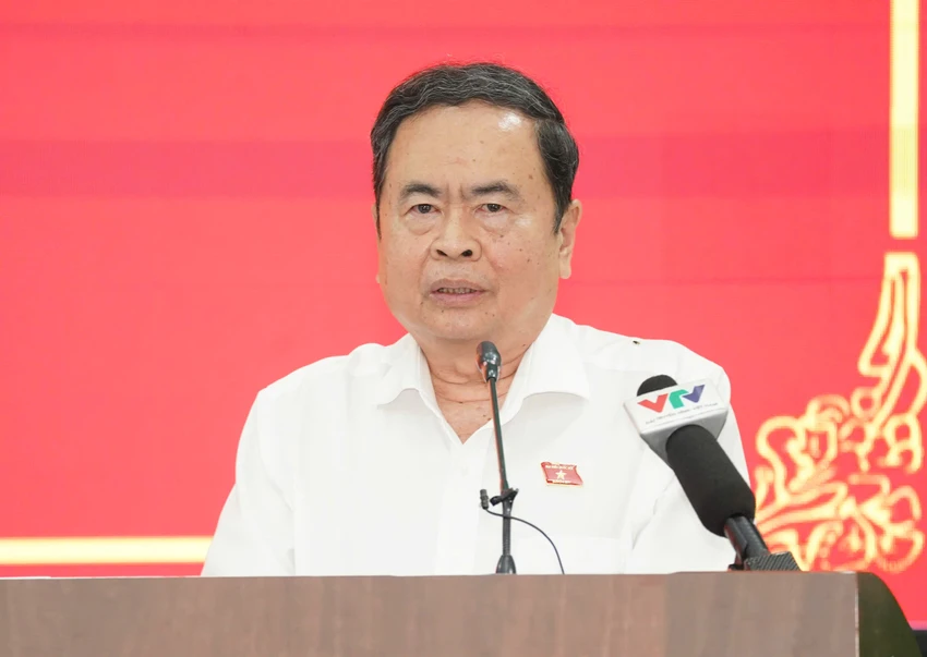 chu-tich-quoc-hoi-23.jpg