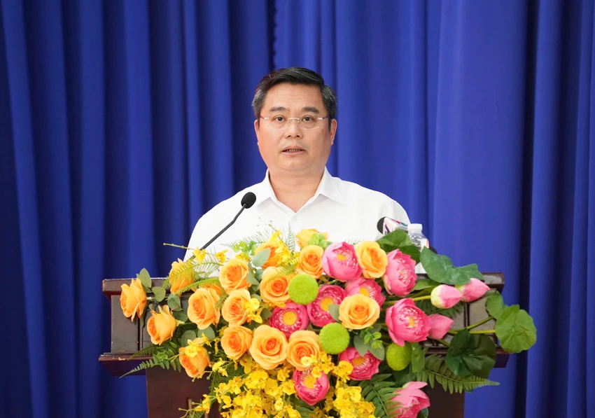 vietcombank-nguyen-thanh-tung.jpg