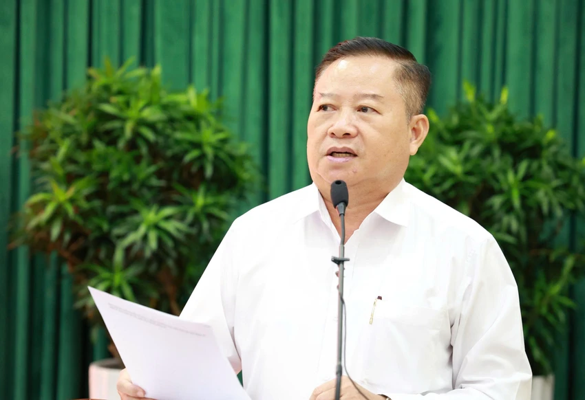 ket-xe-ngap-nuoc.jpg