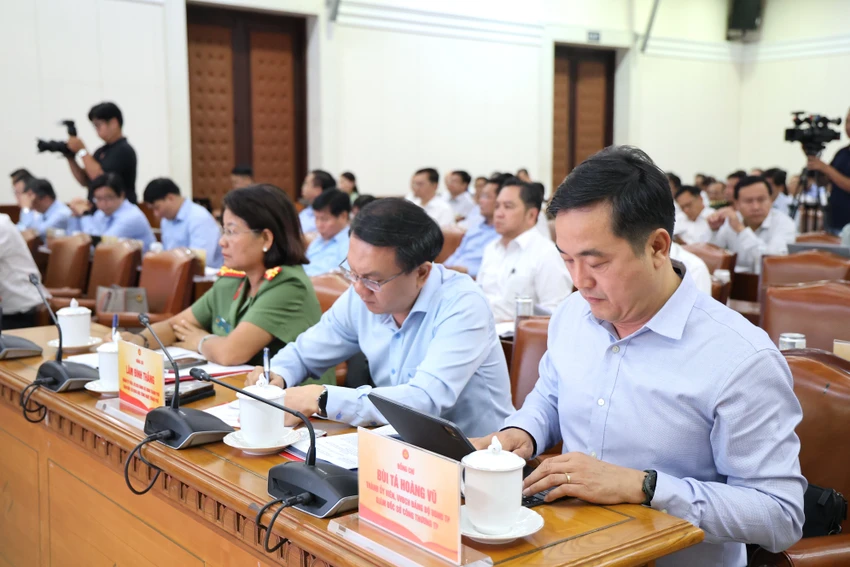 pho-chu-tich-thuong-truc-ubnd-tp.hcm-nguyen-loc-ha-1.JPG