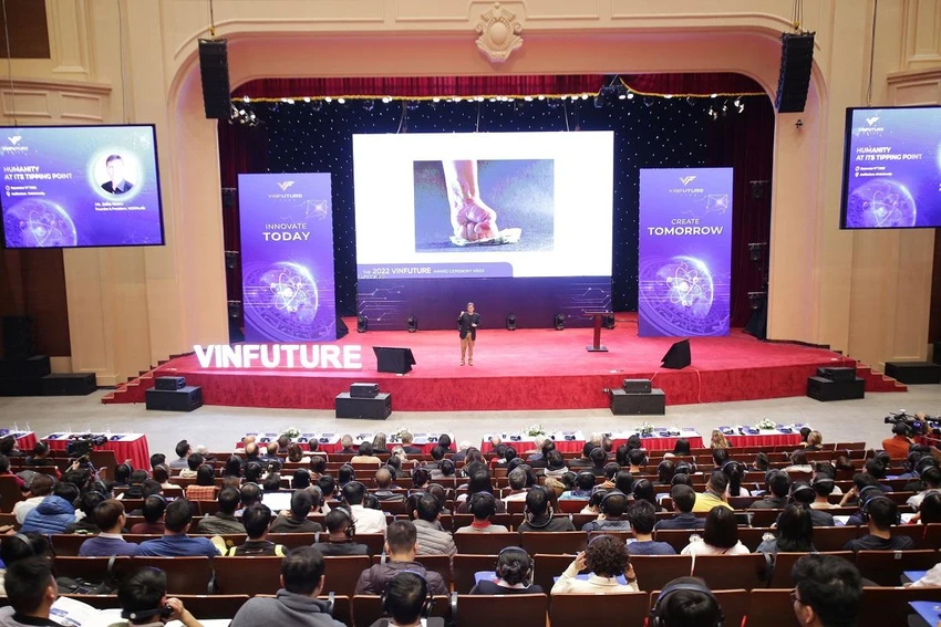 Tuần lễ KHCN VinFuture 2022 thu hút đông đảo sự quan tâm của các nhà khoa học Việt Nam và thế giới Tuần lễ KHCN VinFuture 2022 thu hút đông đảo sự quan tâm của các nhà khoa học Việt Nam và thế giới