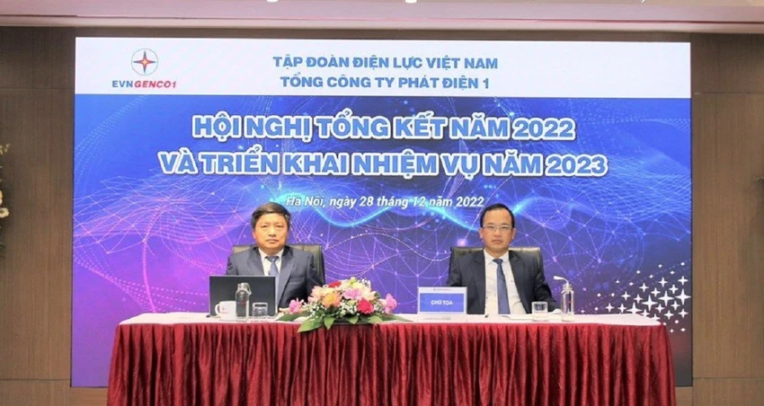 Ông Nguyễn Tiến Khoa, Chủ tịch HĐTV và ông Nguyễn Hữu Thịnh, Tổng giám đốc EVNGENCO1 chủ trì Hội nghị tổng kết năm 2022. Ông Nguyễn Tiến Khoa, Chủ tịch HĐTV và ông Nguyễn Hữu Thịnh, Tổng giám đốc EVNGENCO1 chủ trì Hội nghị tổng kết năm 2022.