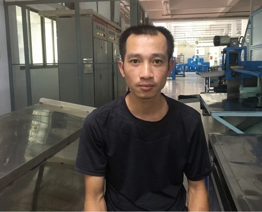 Anh Nguyễn Văn Sinh tại Nghĩa Hưng, Nam Định cũng may mắn trở thành triệu phú nhờ giải khát với Trà Xanh Không Độ trong tháng 6 vừa qua. Anh Nguyễn Văn Sinh tại Nghĩa Hưng, Nam Định cũng may mắn trở thành triệu phú nhờ giải khát với Trà Xanh Không Độ trong tháng 6 vừa qua.