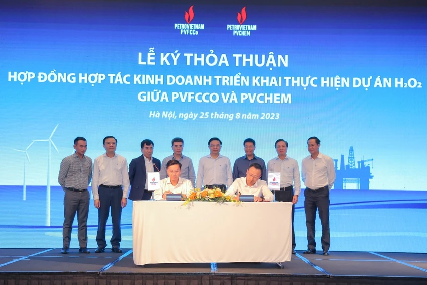 Dự án xây dựng Nhà máy sản xuất Oxy già đánh dấu bước phát triển ngành công nghiệp hóa chất dầu khí.