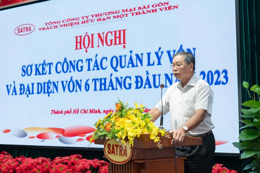 Ông Võ Hữu Hạnh – Chi cục trưởng Chi cục Tài chính Doanh nghiệp trao đổi tại Hội nghị Ông Võ Hữu Hạnh – Chi cục trưởng Chi cục Tài chính Doanh nghiệp trao đổi tại Hội nghị