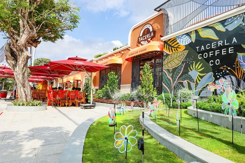 Tacerla Cafe & Bakery - Không gian cà phê mới mẻ giữa lòng thị trấn Phước Hải