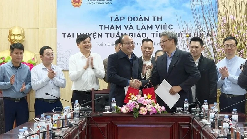 Doanh nghiệp đồng hành và hỗ trợ nhân dân Điện Biên trên mọi mặt đời sống