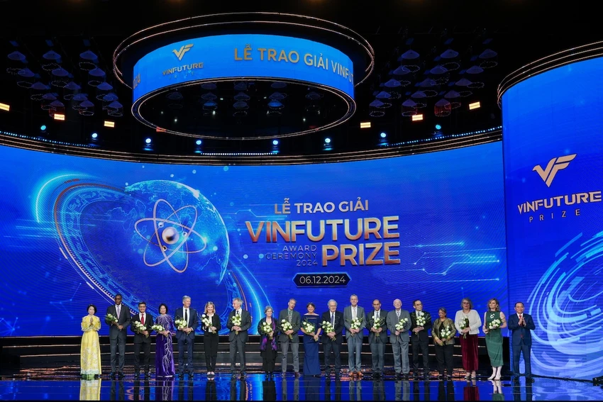 giai-thuong-vinfuture-2024-vinh-danh-4-cong-trinh-khoa-hoc-but-pha-kien-cuong (3).jpg