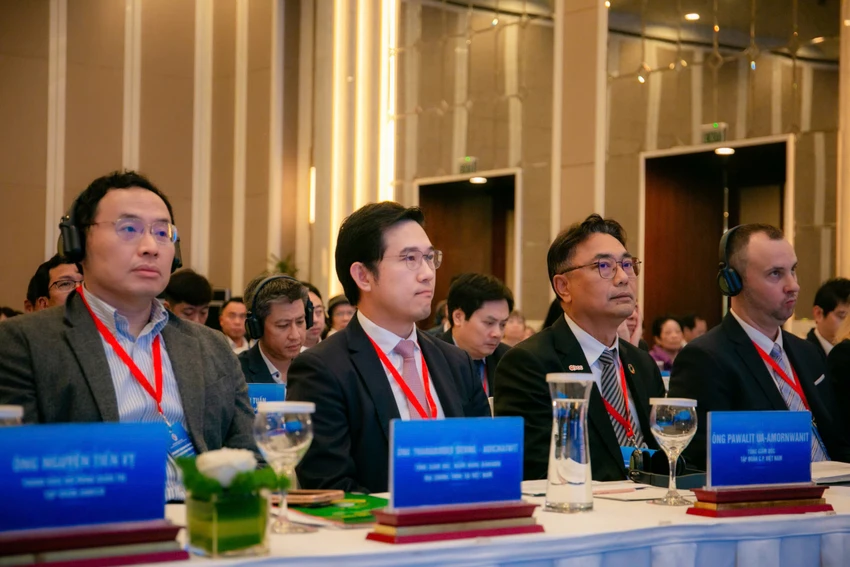 hinh1-CP-Viet-Nam-kinh-te-tuan-hoan1.JPG