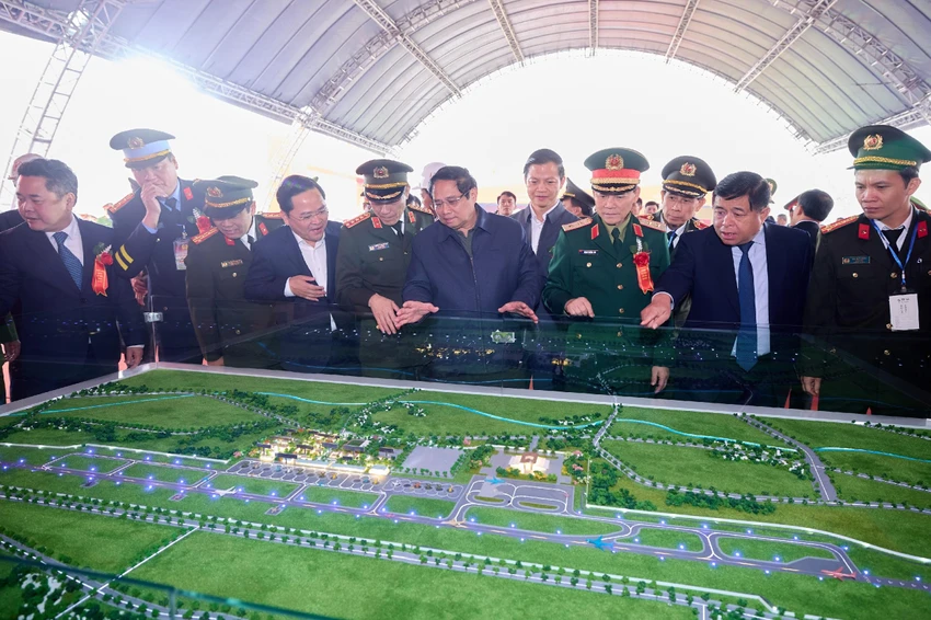 sun-group-cam-ket-hoan-thanh-xay-dung-san-bay-gia-binh-trong-12-thang5.jpg