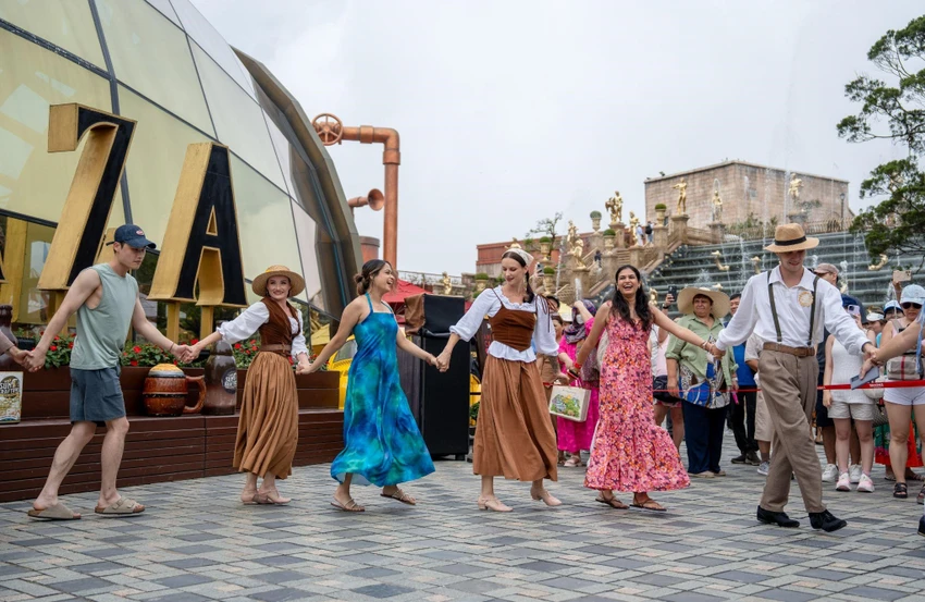 sun-hospitality-entertainment-group-ky-hop-tac-voi-makemytrip-mo-rong-thi-truong-khach-an-do-den-viet-nam2.jpg