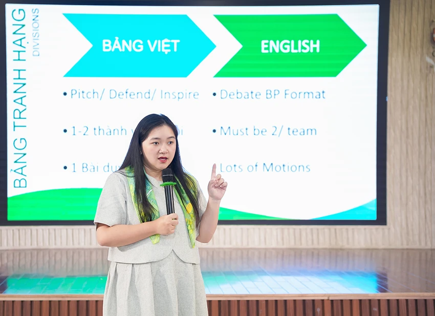 tieng-noi-xanh-mua-3-bung-no-voi-the-thuc-nghi-vien-anh-thach-thuc-tu-duy-va-ban-linh-hoc-sinh-viet2.jpg
