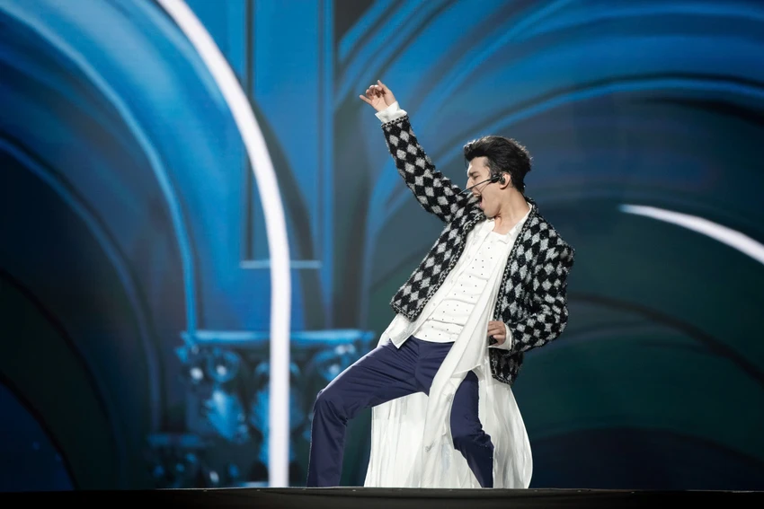 alicia-keys-dimash-hat-tai-8wonder-winter-2025-khi-gia-tri-nghe-thuat-thuc-su-len-ngoi (2).jpg