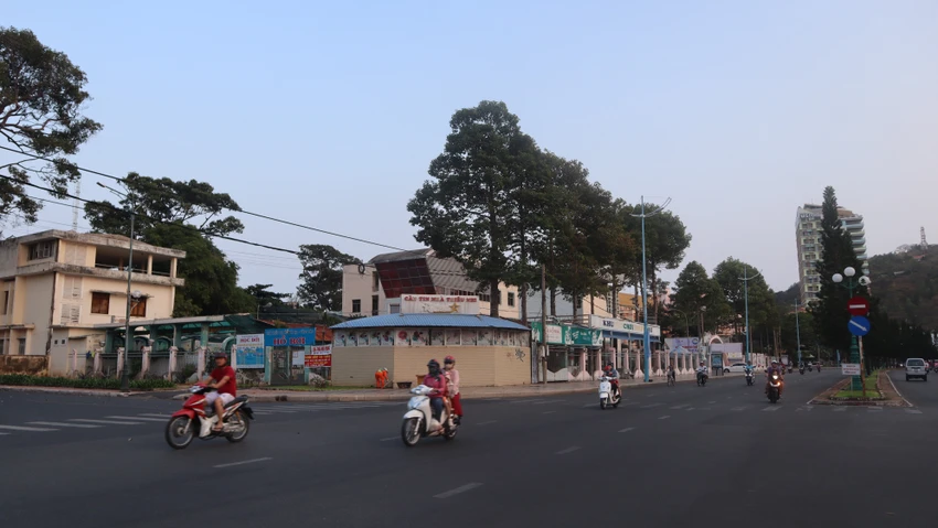 Hoãn bán khu đất 2.312 tỉ ở Vũng Tàu vì chỉ một người muốn mua ảnh 1