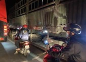 Người miền Tây trắng đêm 'bơi' giữa biển người về quê nghỉ lễ