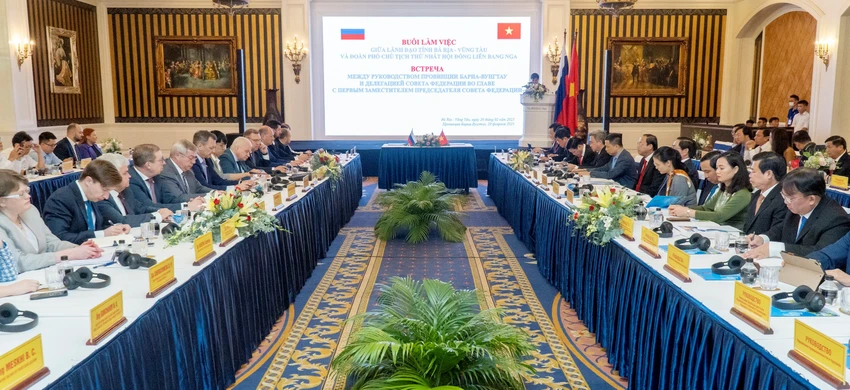 Quang cảnh buổi làm việc. Ảnh: MT Quang cảnh buổi làm việc. Ảnh: MT