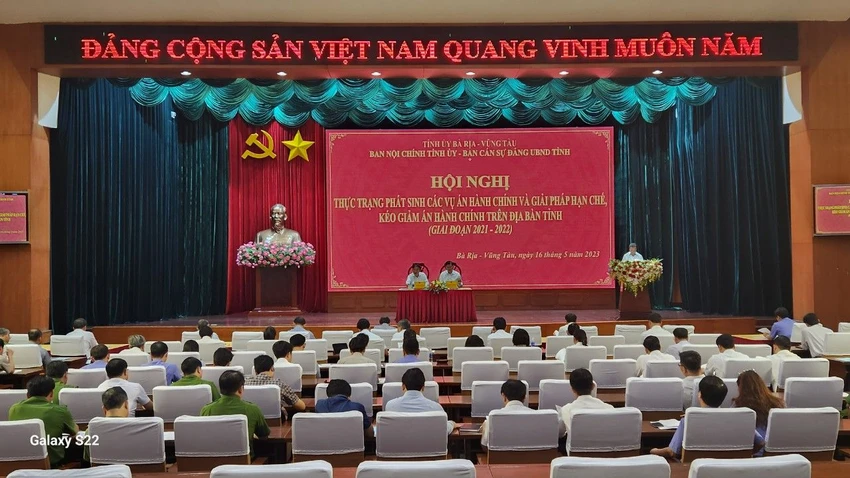 Hội nghị về kéo giảm án hành chính trên địa bàn tỉnh Bà Rịa-Vũng Tàu chiều 16-5. Ảnh: TK Hội nghị về kéo giảm án hành chính trên địa bàn tỉnh Bà Rịa-Vũng Tàu chiều 16-5. Ảnh: TK