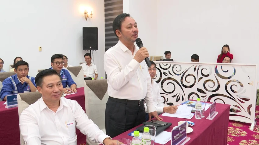 Ông Phạm Văn Triêm, Chủ tịch Hiệp hội DN nhỏ và vừa tỉnh Bà Rịa - Vũng Tàu, cũng là lãnh đạo DN sản xuất thép phát biểu tại hội nghị. Ảnh:TK Ông Phạm Văn Triêm, Chủ tịch Hiệp hội DN nhỏ và vừa tỉnh Bà Rịa - Vũng Tàu, cũng là lãnh đạo DN sản xuất thép phát biểu tại hội nghị. Ảnh:TK