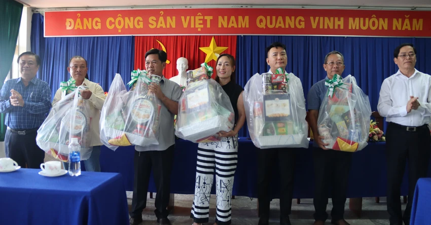 Bo-truong-Le-Minh-Hoan-H2.JPG