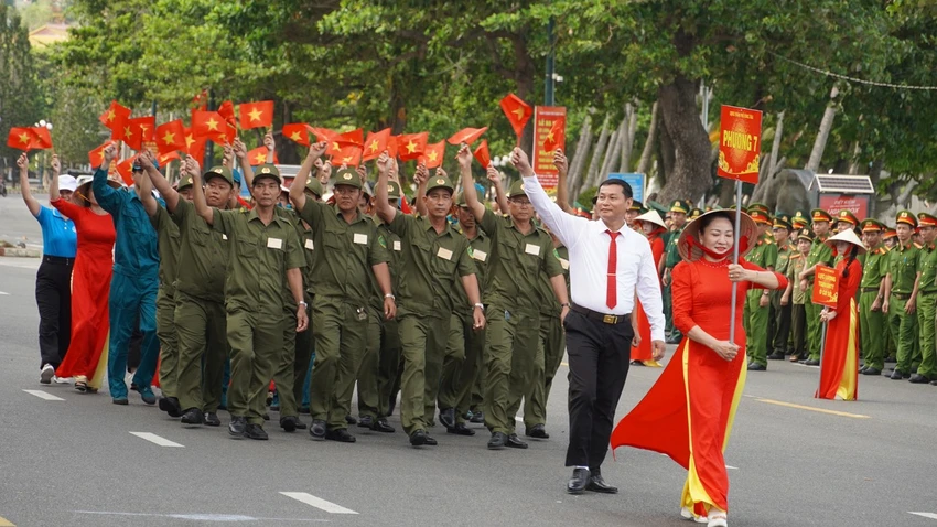 Diễn tập 3 xử lý tình huống tại lễ ra mắt lực lượng bảo vệ an ninh, trật tự cơ sở ở Vũng Tàu