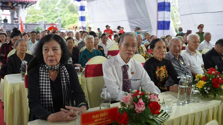 Le-gio-cac-anh-hung-liet-si-h7.jpg