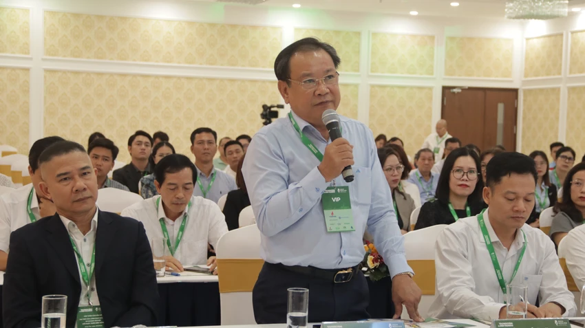 ong-Mai-Ngoc-Phuoc.JPG