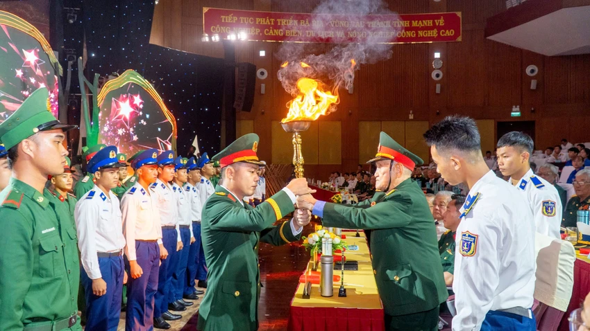 Chien-thang-Binh-Gia.JPG