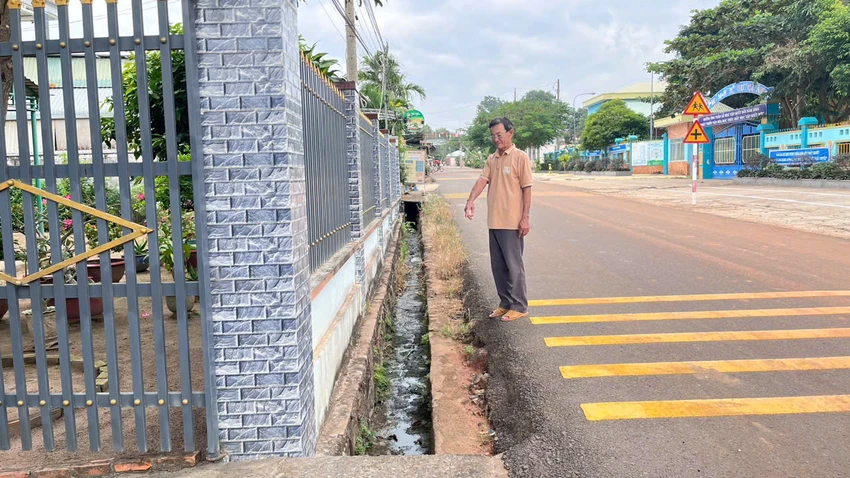 Bà Rịa – Vũng Tàu: Chưa thể tách thửa đất vì vướng mương thoát nước mưa rộng 60 cm của đường giao thông