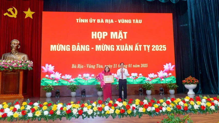 Huy-hieu-dang-h2.jpg