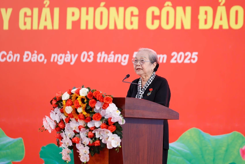 Ba-Hoang-Thi-Khanh.jpg