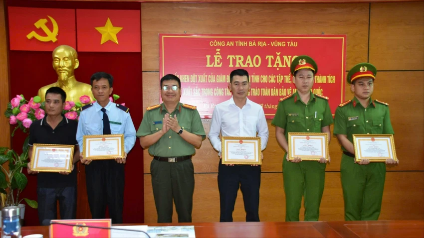 Cuop-ngan-hang.jpg