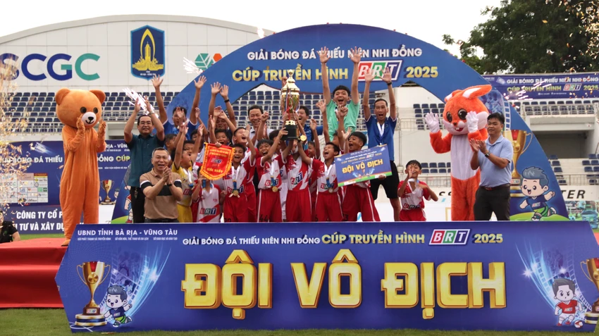 Cup-Truyen-hinh-BRT-h11.JPG