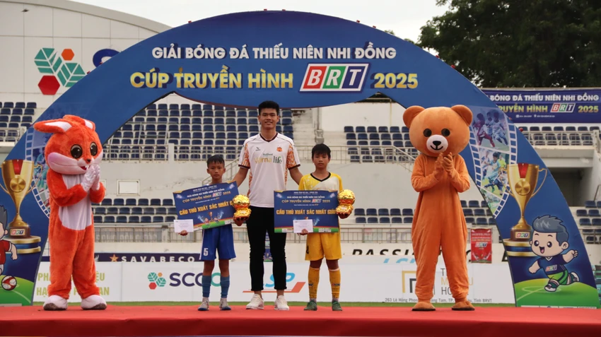 Cup-Truyen-hinh-BRT-h13.JPG