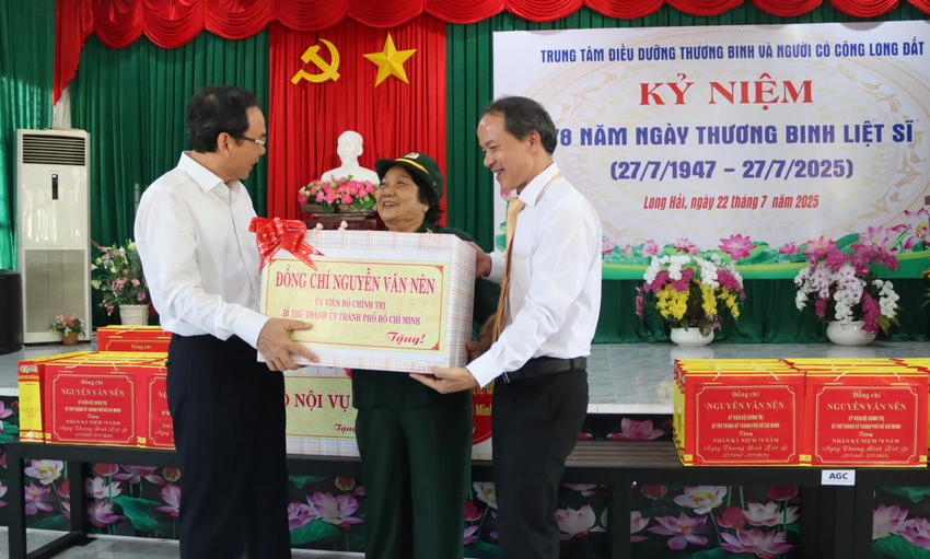 Bi-thu-Nguyen-Van-Nen-h4.JPG