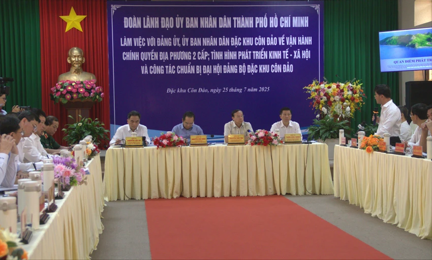 dac-khu-Con-Dao-h3.jpg