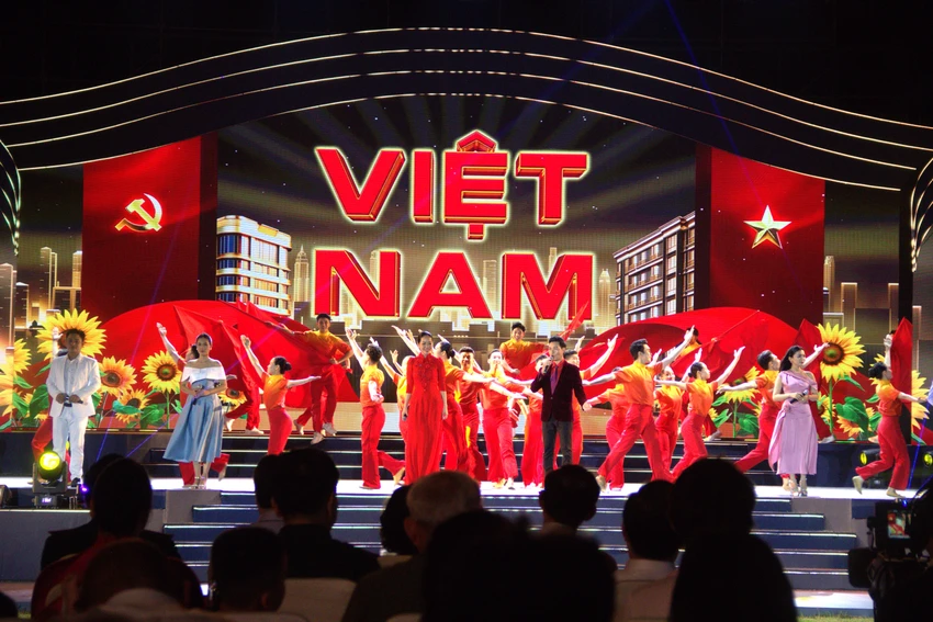 Ấn tượng chương trình nghệ thuật 'Côn Đảo – Bản hùng ca bất tử'