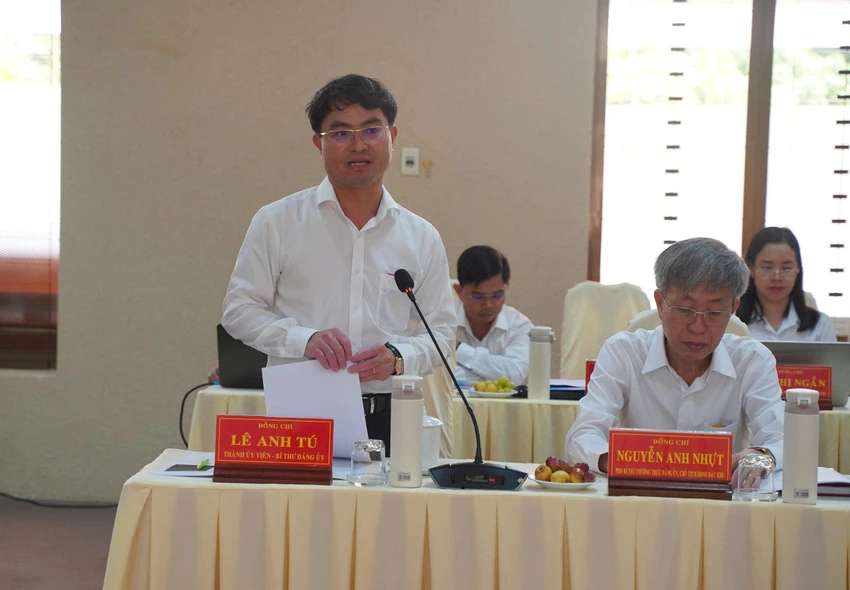 Ong-Le-Xuan-Tu.jpg