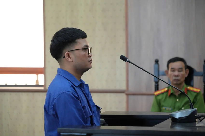 Chiếm đoạt tài sản